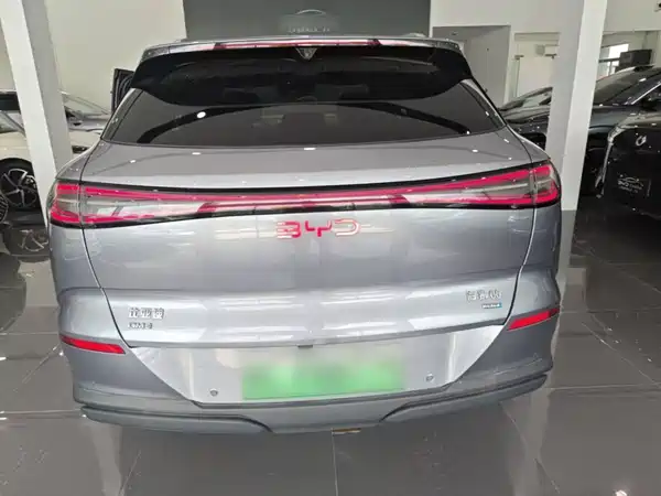 BYD Sealion 06 2025