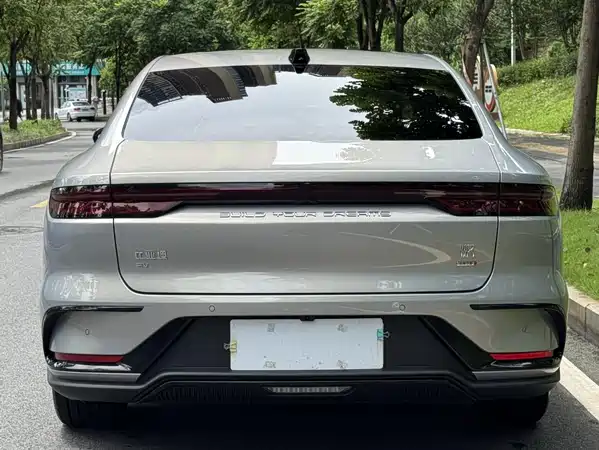 BYD Han 2026