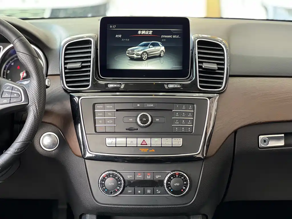 Mercedes-Benz GLE 2016
