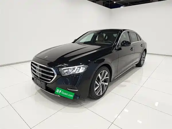 Mercedes-Benz E-Class 2024
