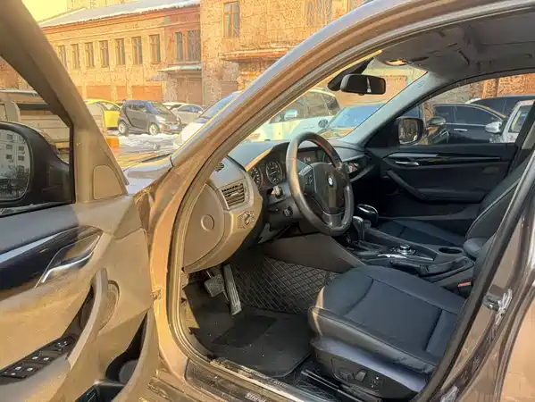BMW X1 2012