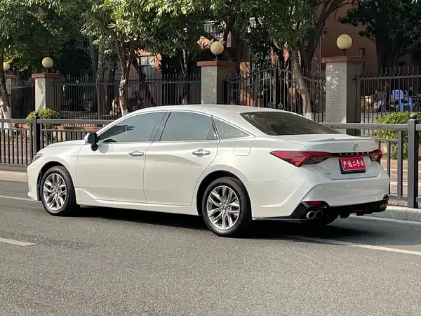 Toyota Avalon 2022