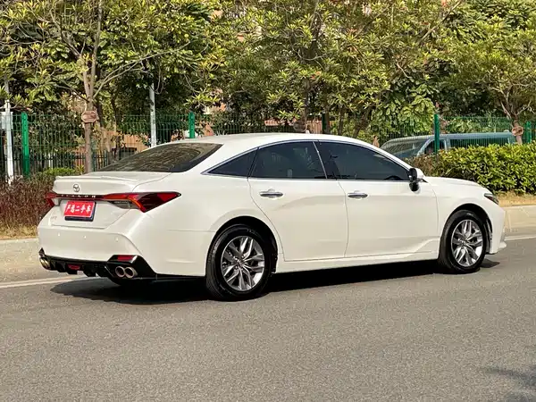 Toyota Avalon 2022