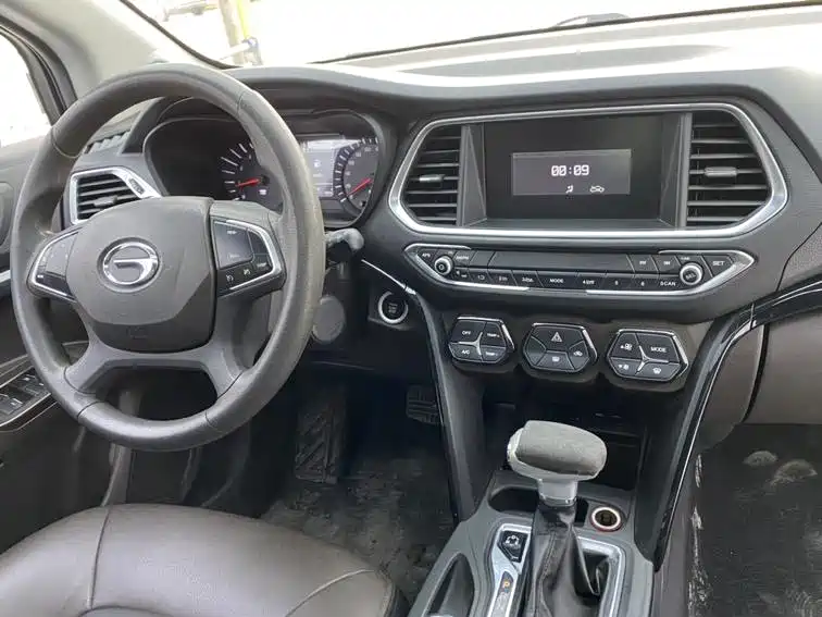 GAC Motor Trumpchi GS4 2017 — фото 10