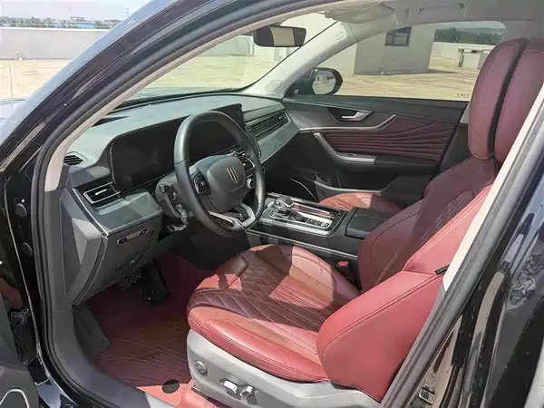 Hongqi HS5 2024