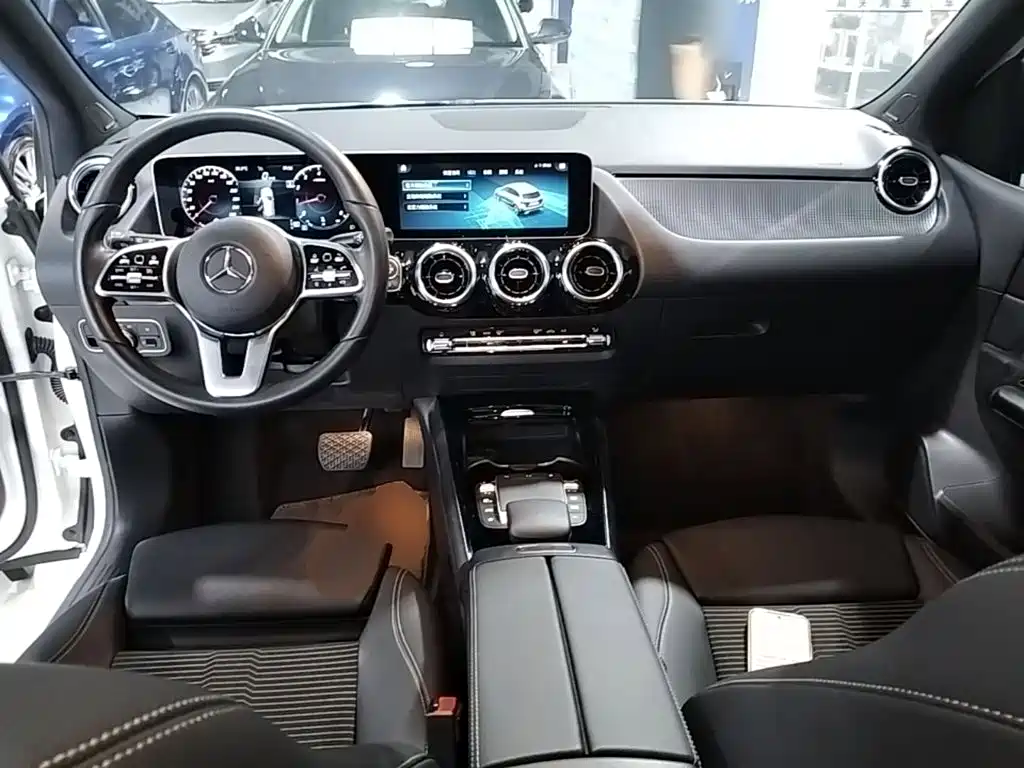 Mercedes-Benz B-Class 2020 — фото 10