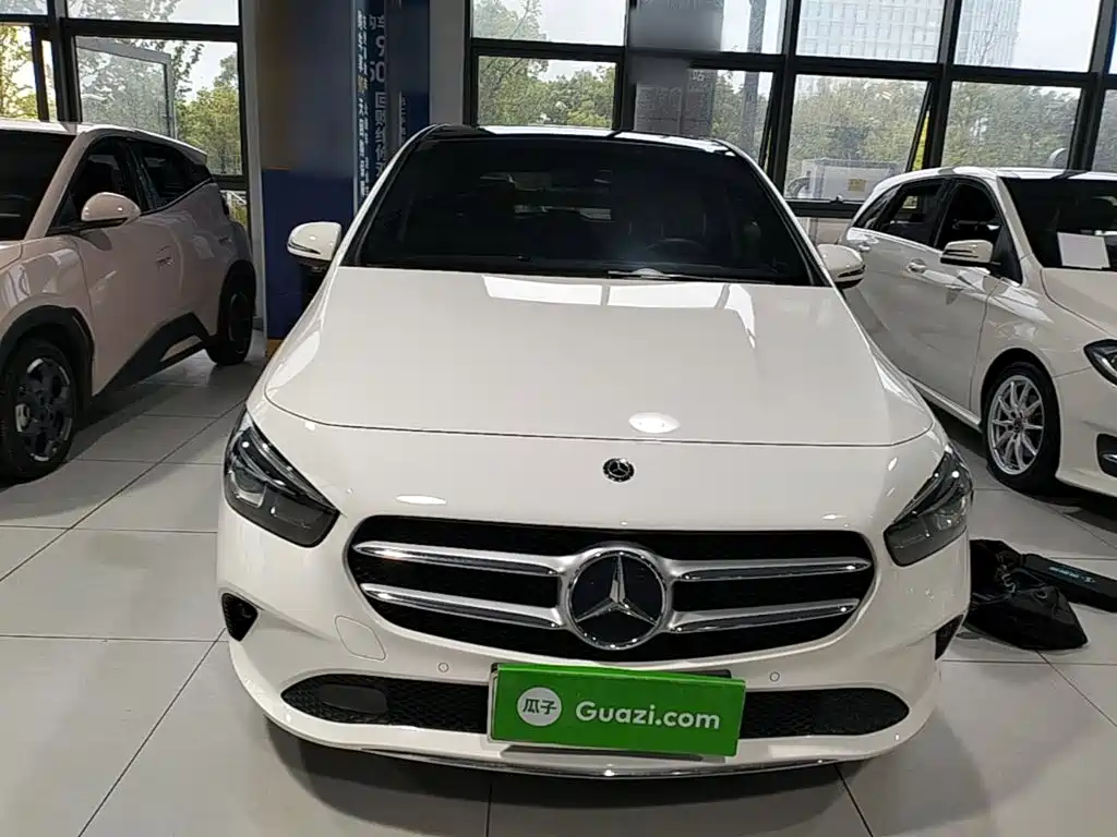 Mercedes-Benz B-Class 2020