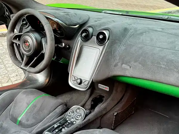 McLaren 570 2019