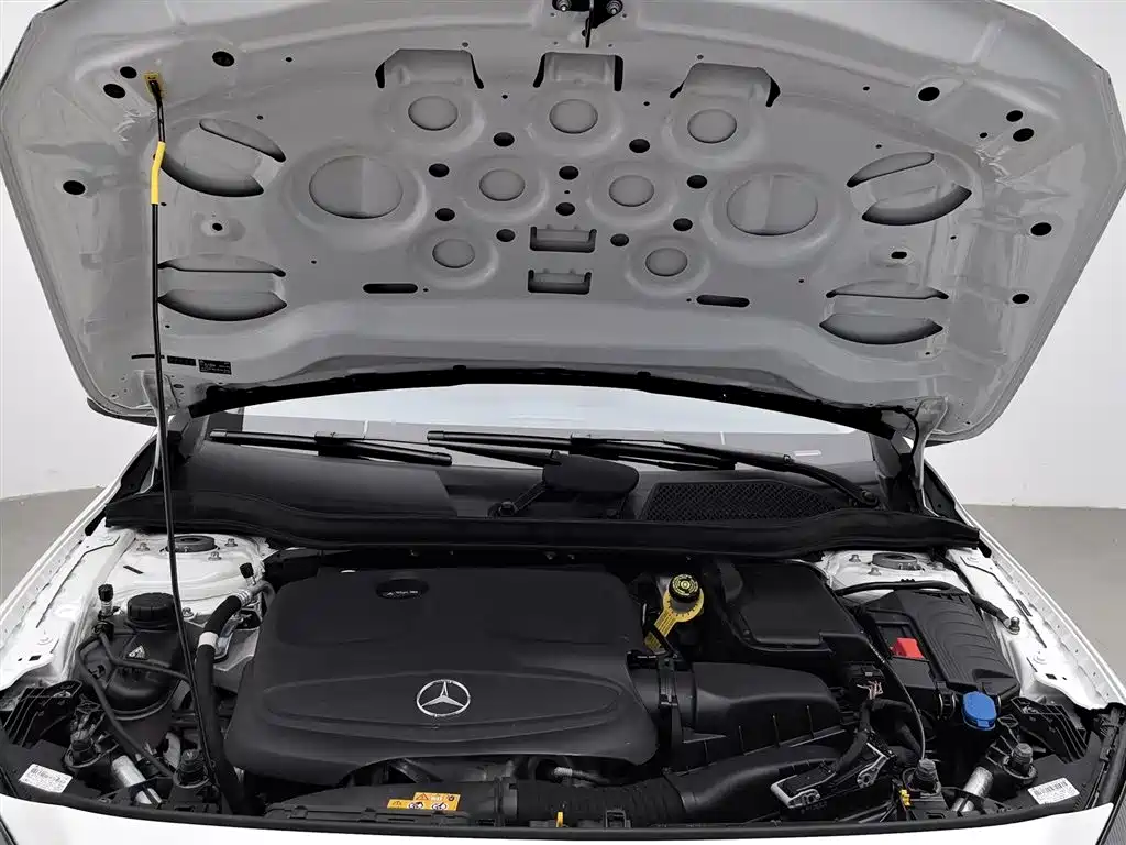 Mercedes-Benz GLA 2019