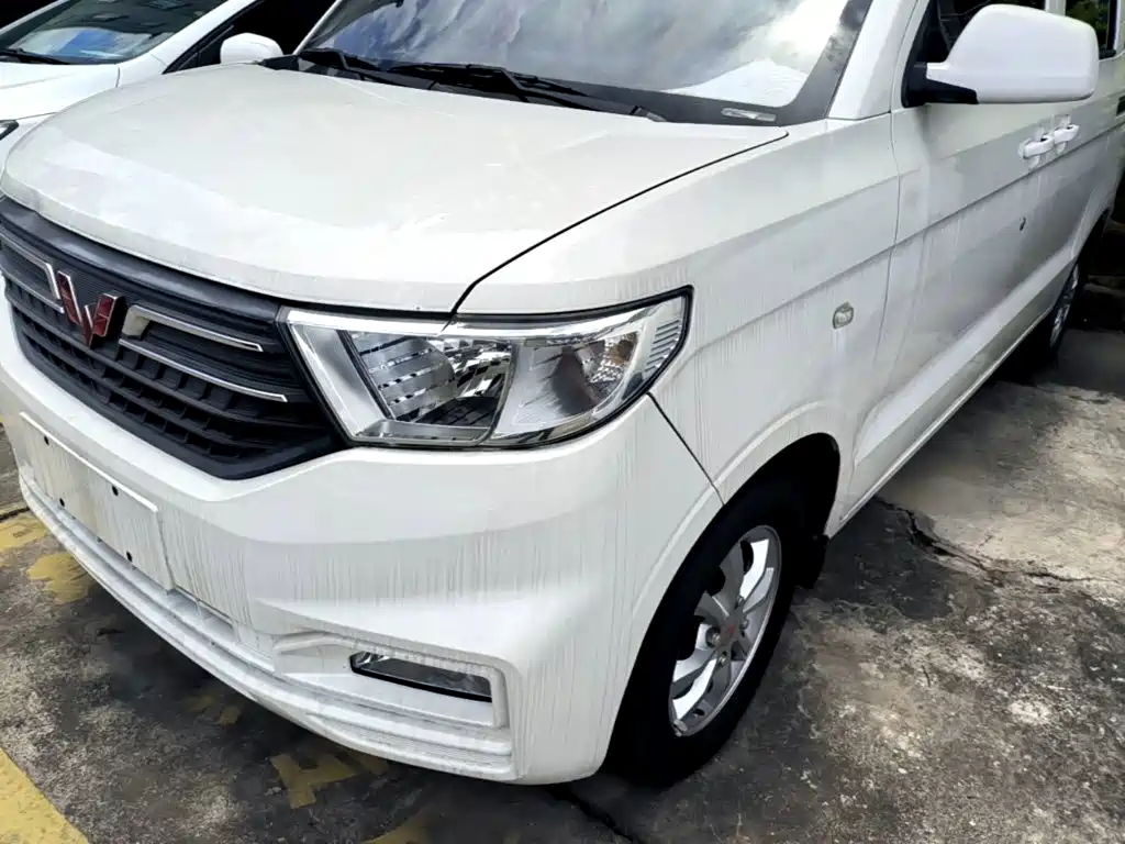 Wuling Hongguang V 2023 — фото 24