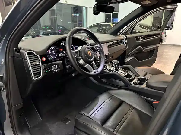 Porsche Cayenne 2019