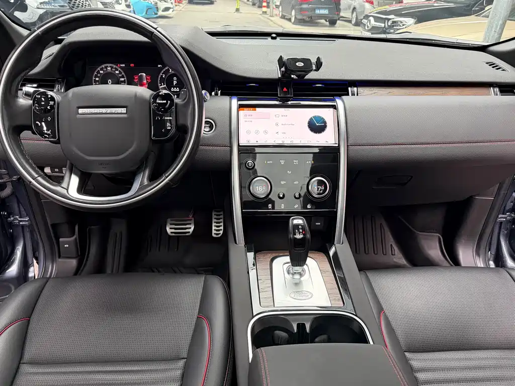 Land Rover Discovery Sport 2021 — фото 18