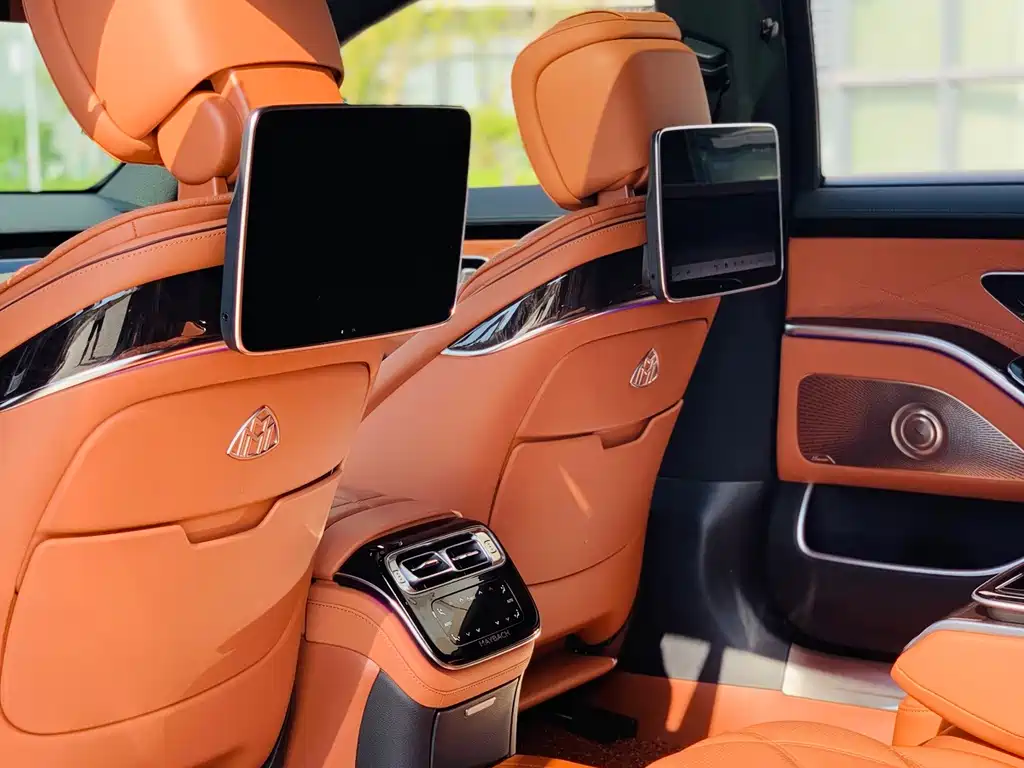 Mercedes-Benz Maybach S-Class 2023 — фото 22