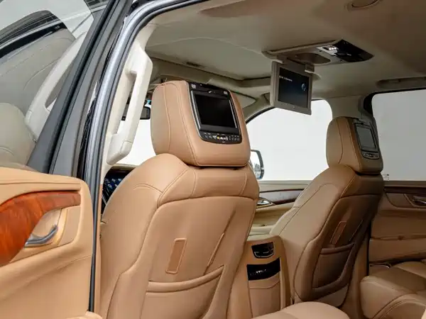 Cadillac Escalade 2017