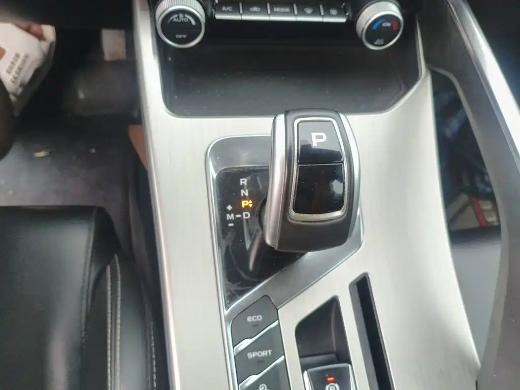 Geely Binyue 2019