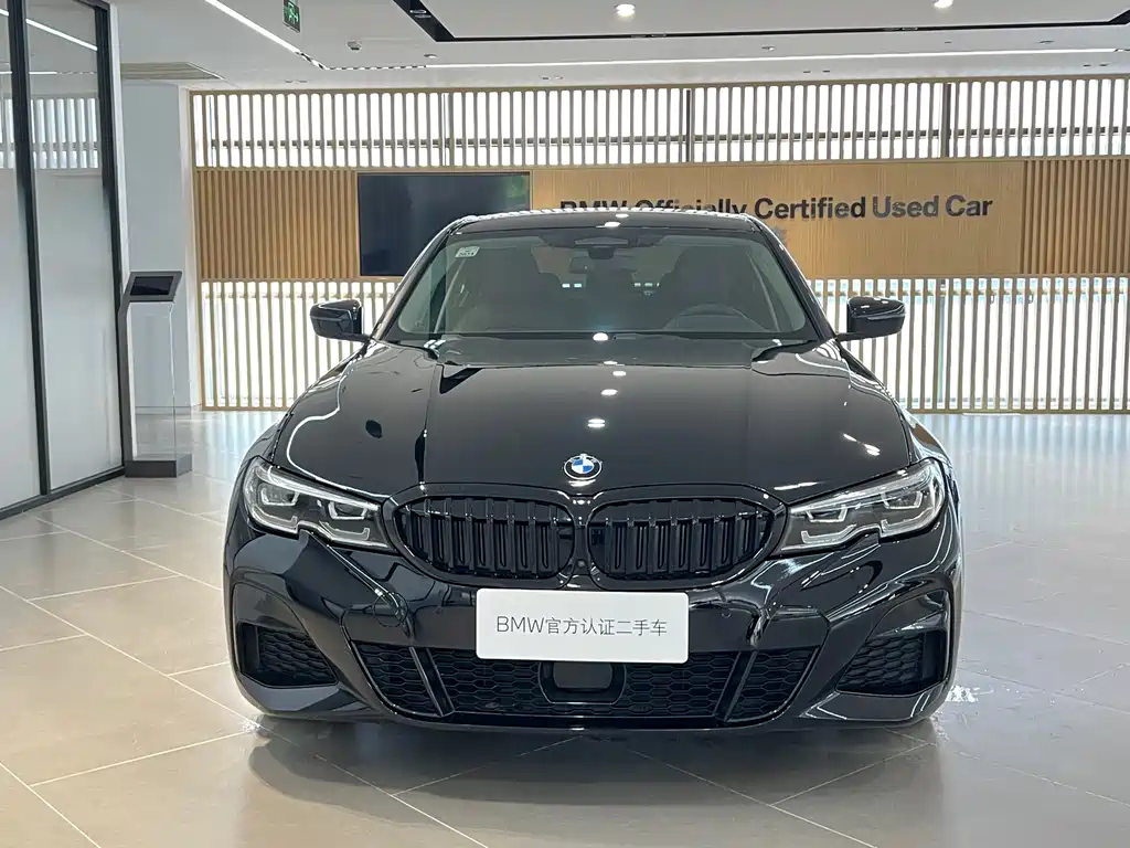 BMW 3 Series 2020