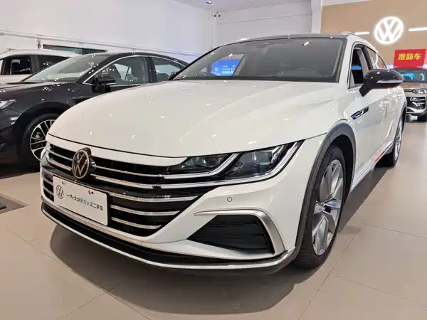 Volkswagen CC 2025