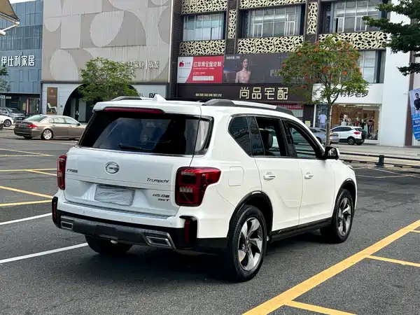 GAC Trumpchi GS8 2021