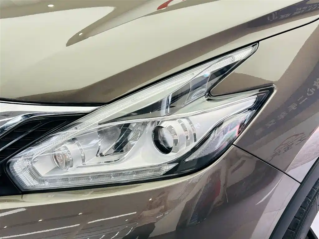 Nissan Murano 2018 — фото 11