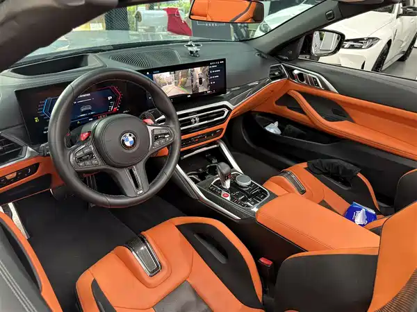 BMW M4 2024