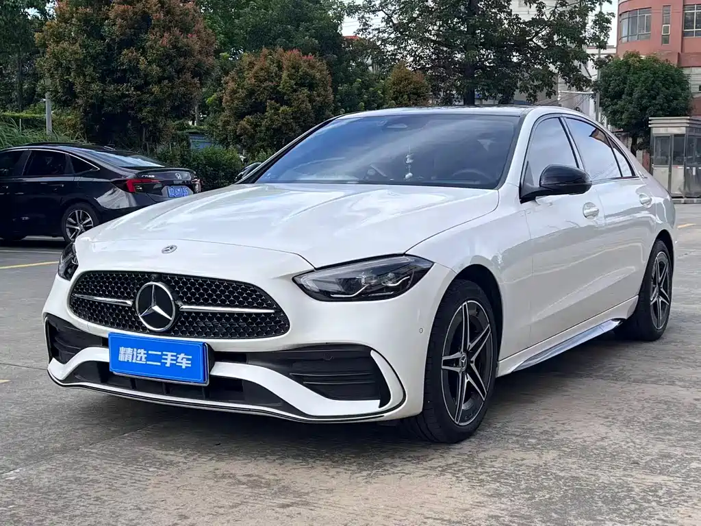 Mercedes-Benz C-Class 2025