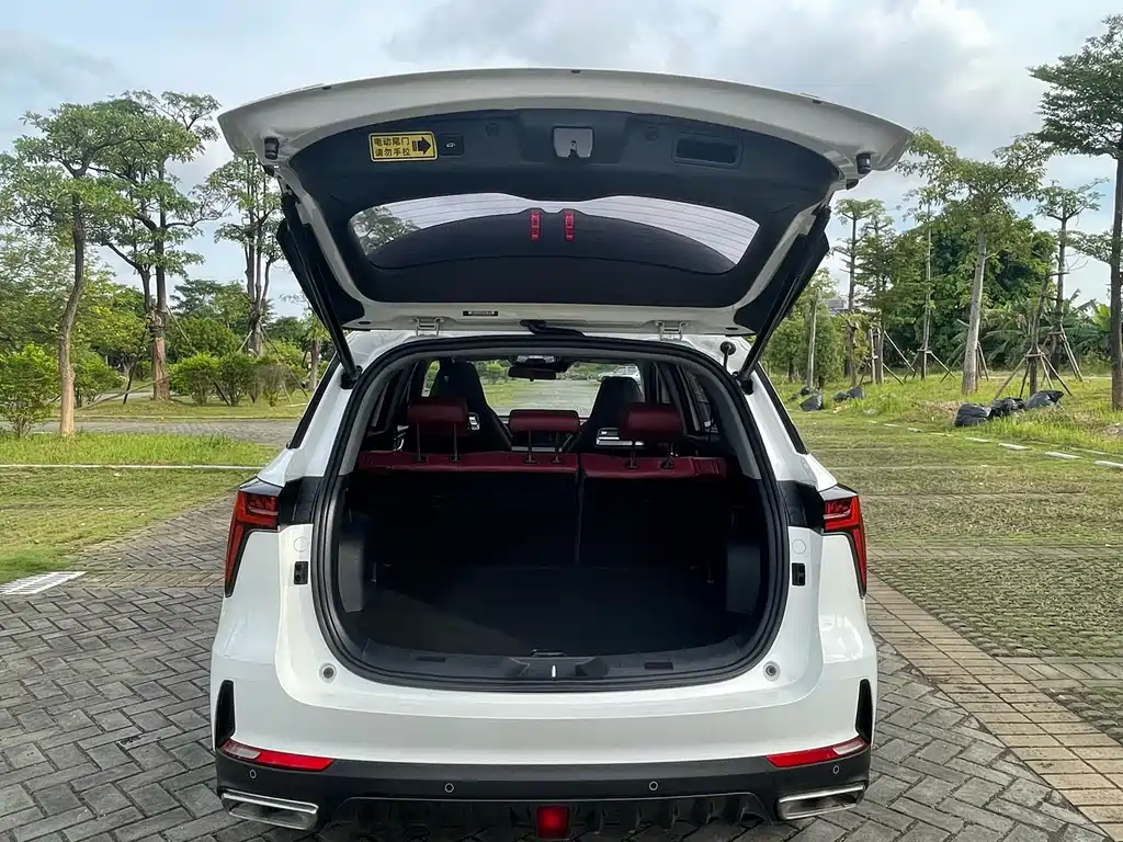 Changan CS75PLUS 2023 — фото 23
