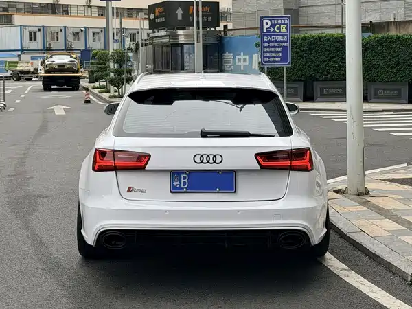 Audi RS 6 2016
