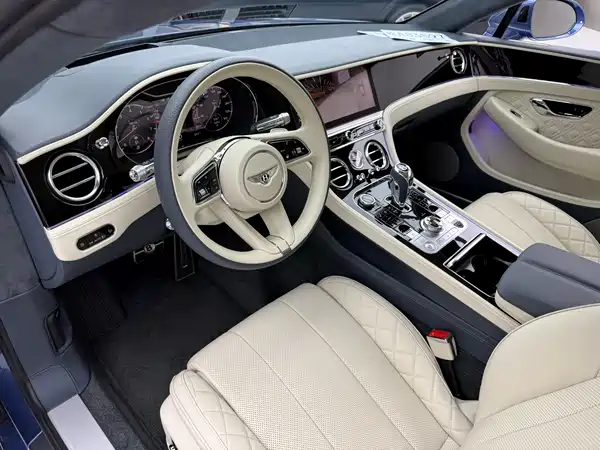 Bentley Continental 2022