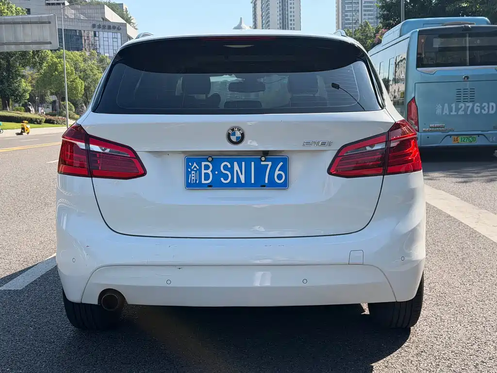 BMW 2 Series Station Wagon 2015 — фото 13