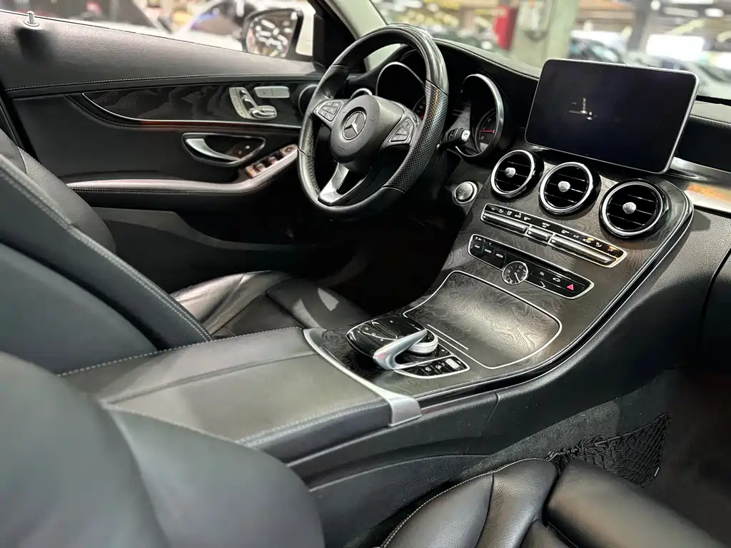 Mercedes-Benz C-Class 2016 — фото 16