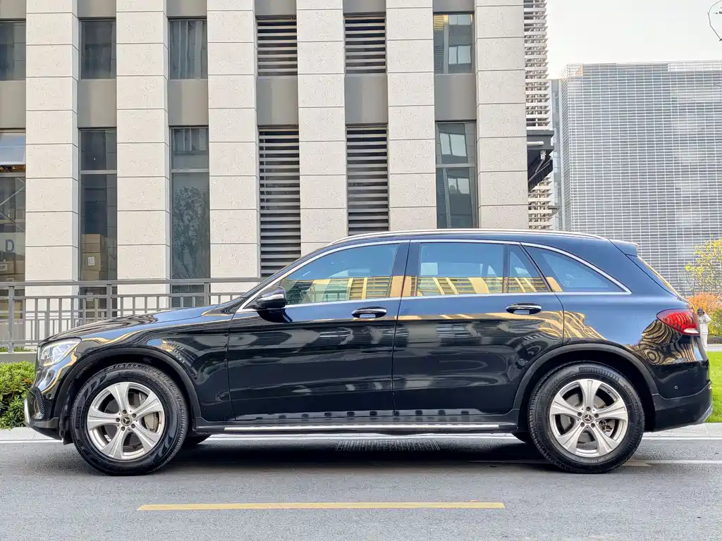 Mercedes-Benz GLC 2020 — фото 2