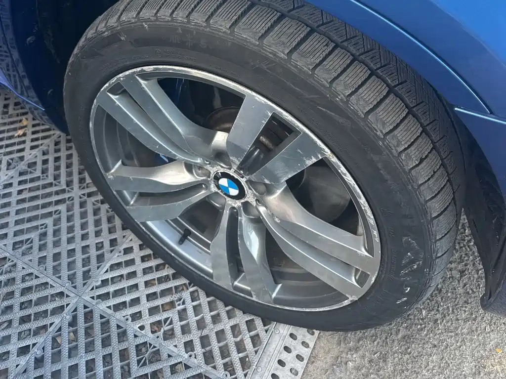 BMW X6 M 2015 — фото 22