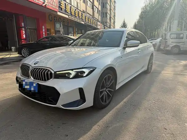 BMW 3 Series 2023