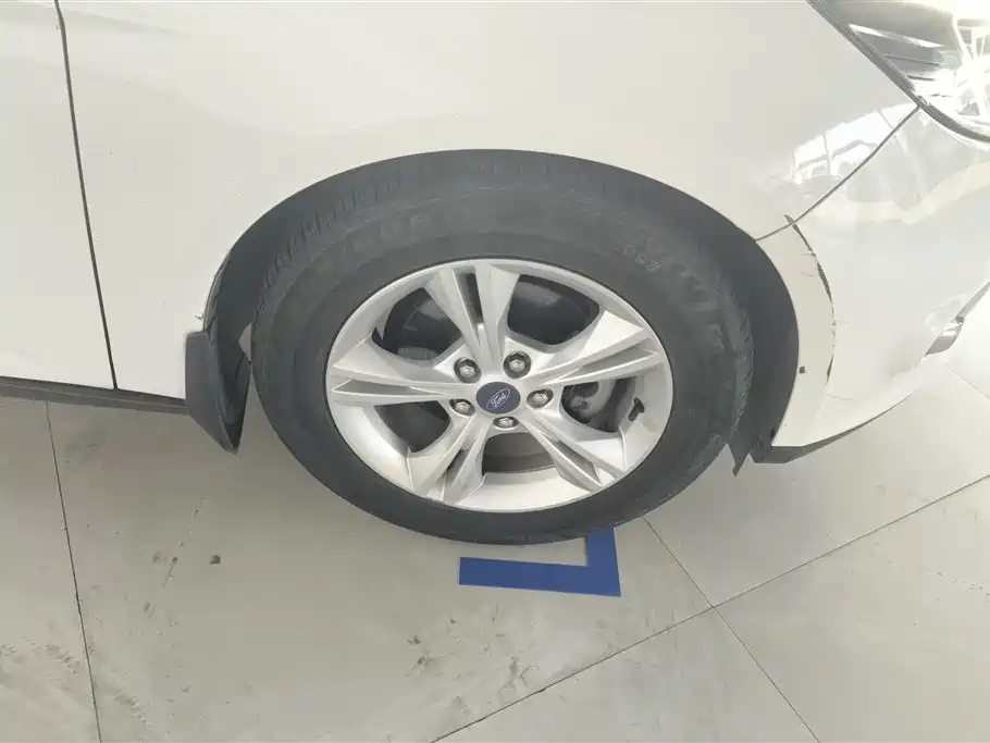 Ford Focus 2013