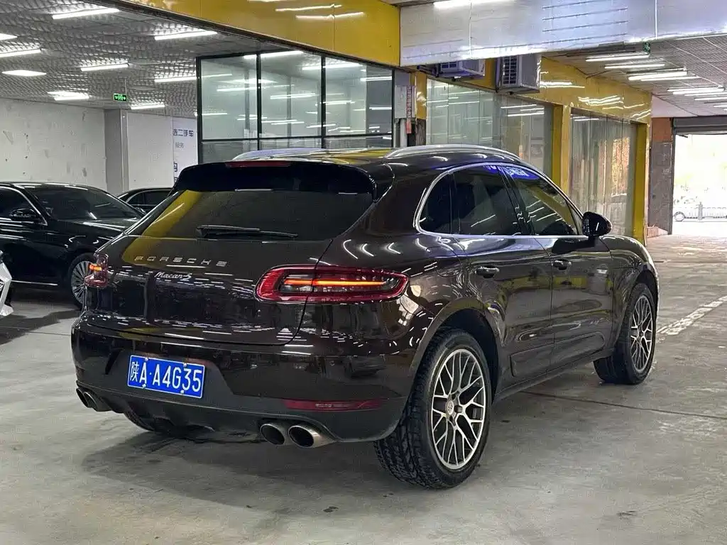 Porsche Macan 2018 — фото 9