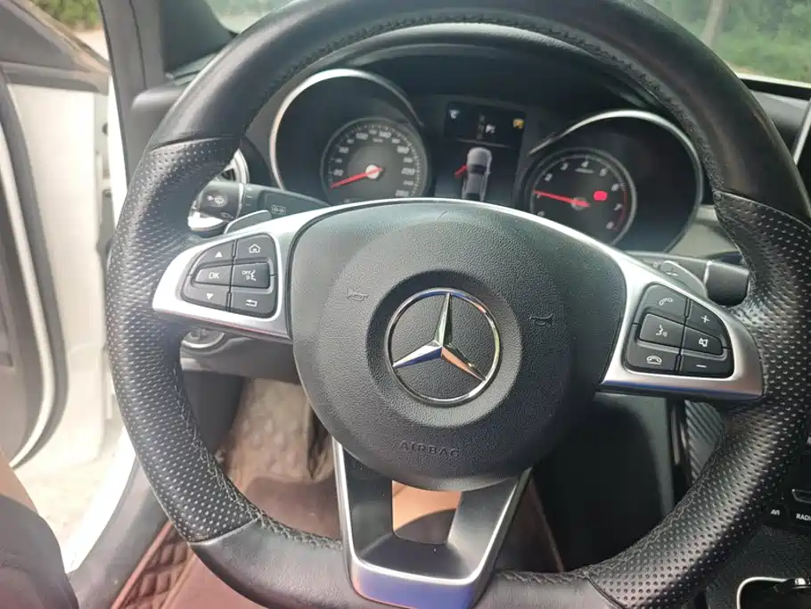 Mercedes-Benz C-Class 2018 — фото 15