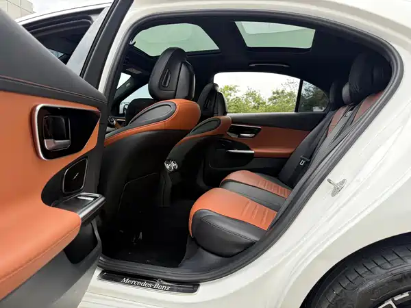 Mercedes-Benz C-Class 2022