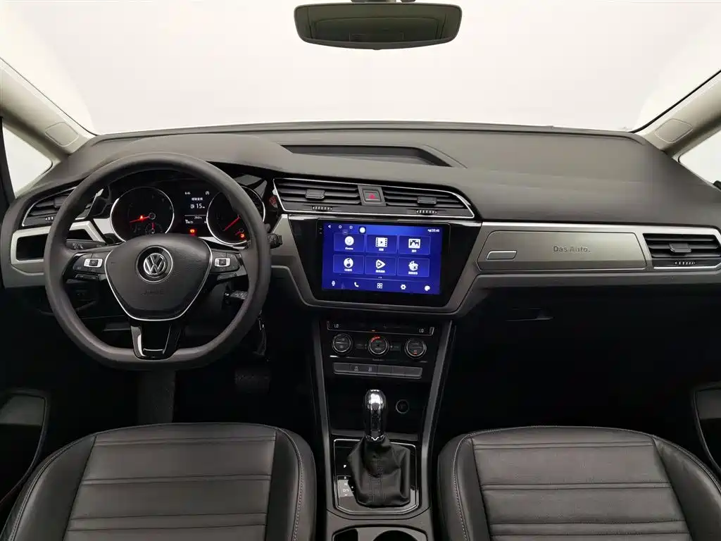 Volkswagen Touran 2016