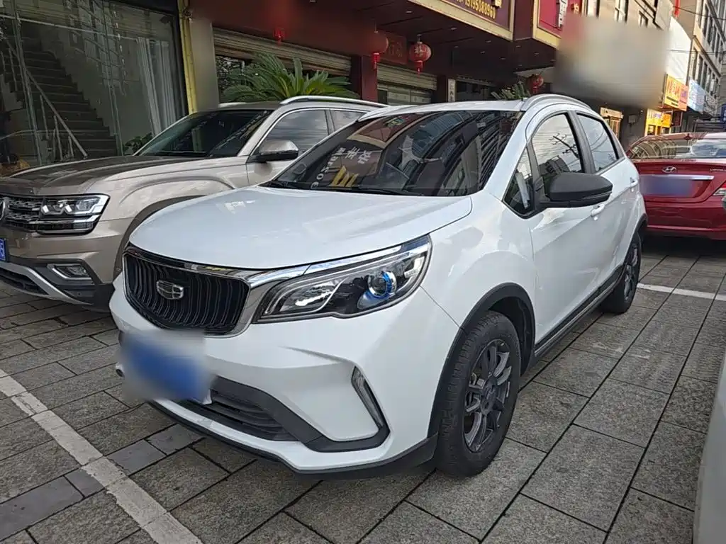 Geely Vision X3 2021 — фото 1