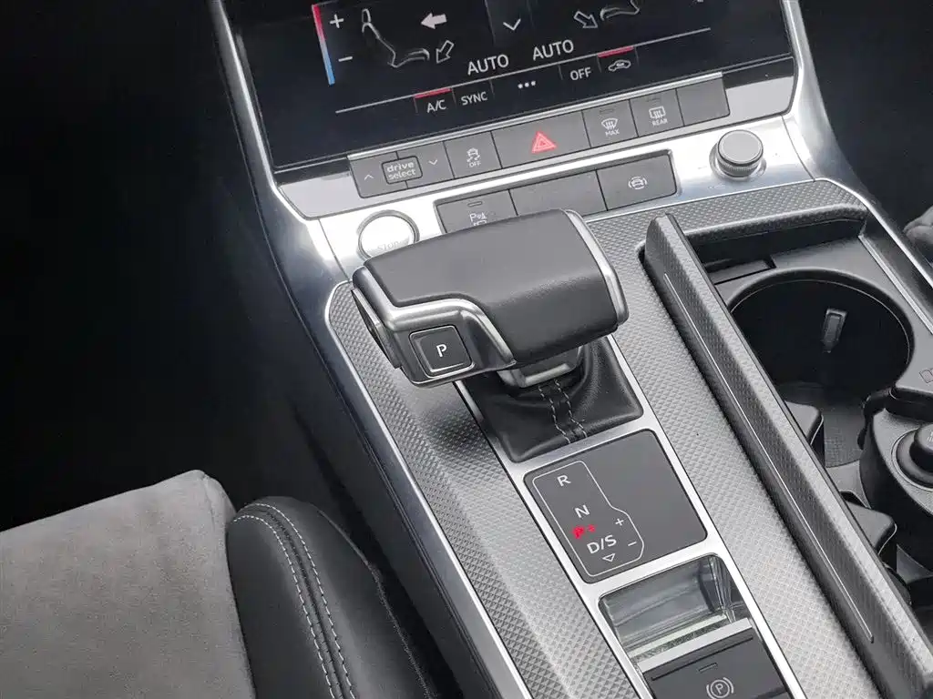 Audi A6L 2020 — фото 13