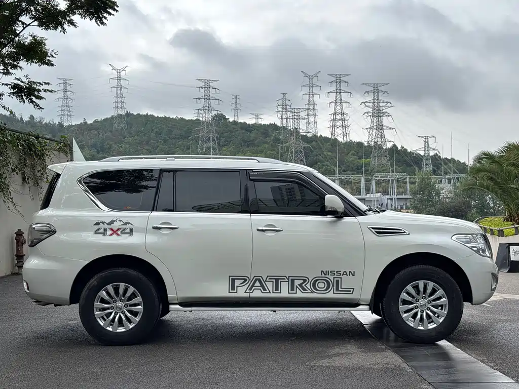 Nissan Patrol 2018 — фото 4