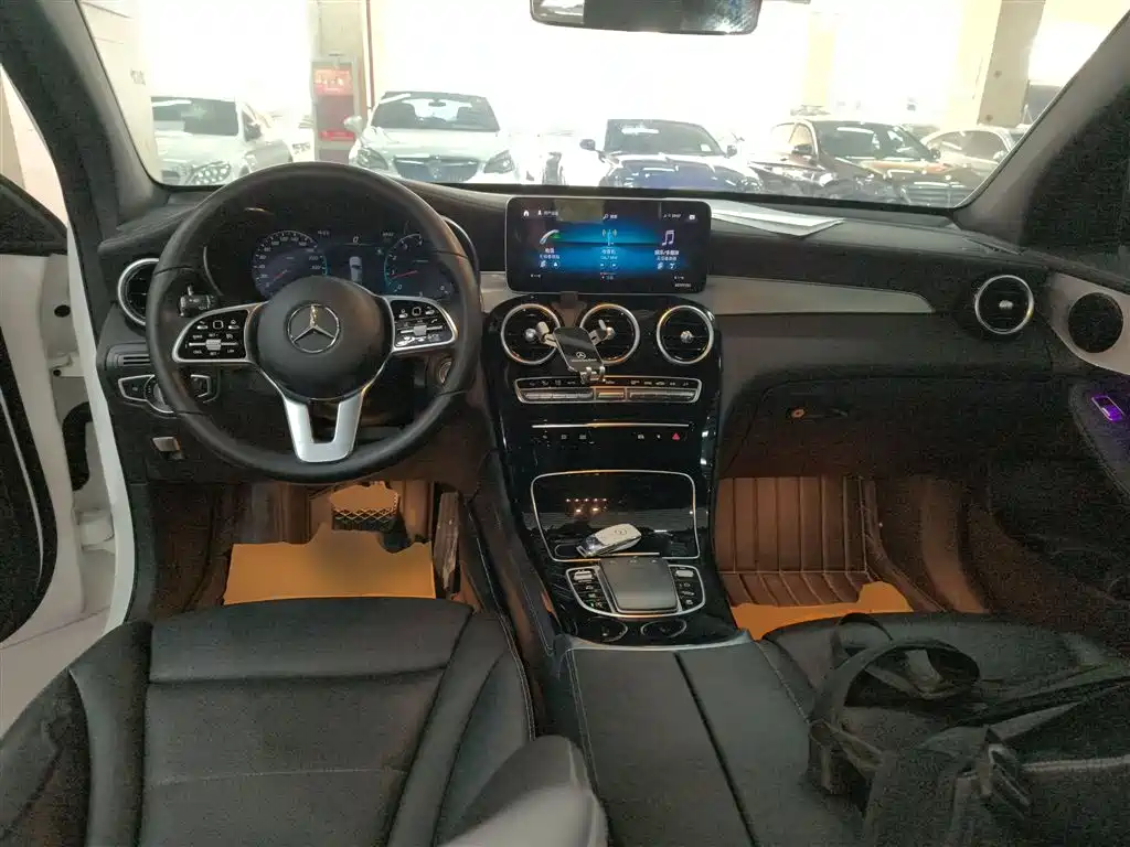 Mercedes-Benz GLC Coupe 2020 — фото 6