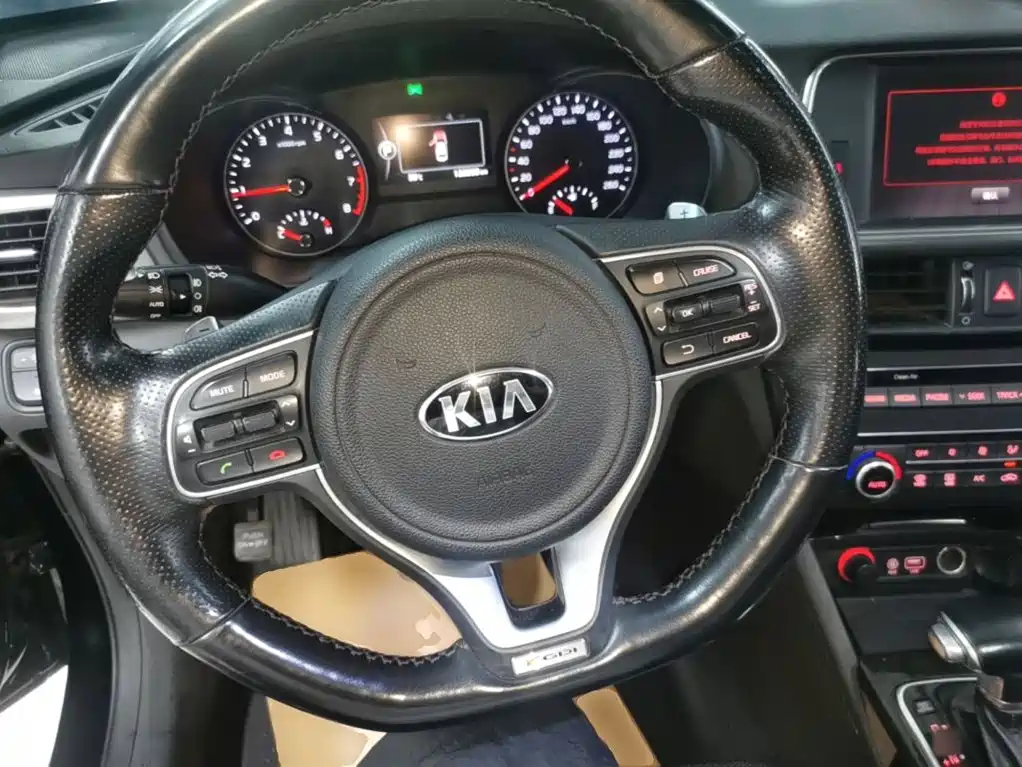 Kia K5 2015 — фото 11