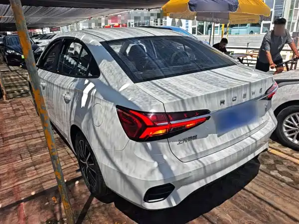 Roewe i5 2022