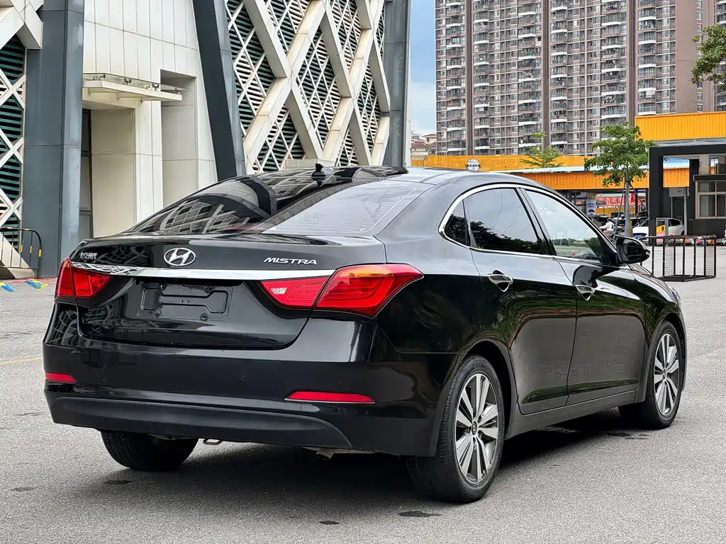 Hyundai Mistra 2017 — фото 11
