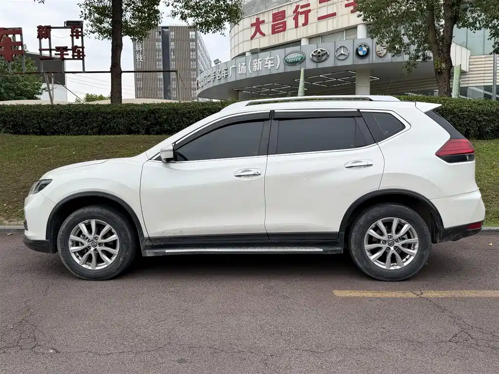 Nissan X-Trail 2023 — фото 3