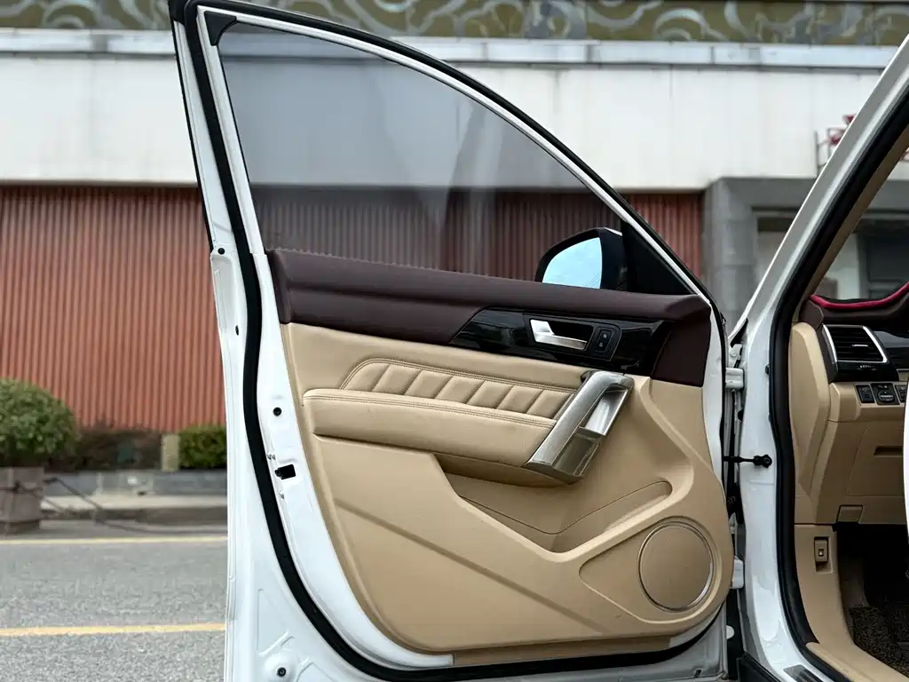 Haval H2 2015 — фото 10
