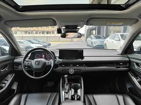 Honda Inspire 2024