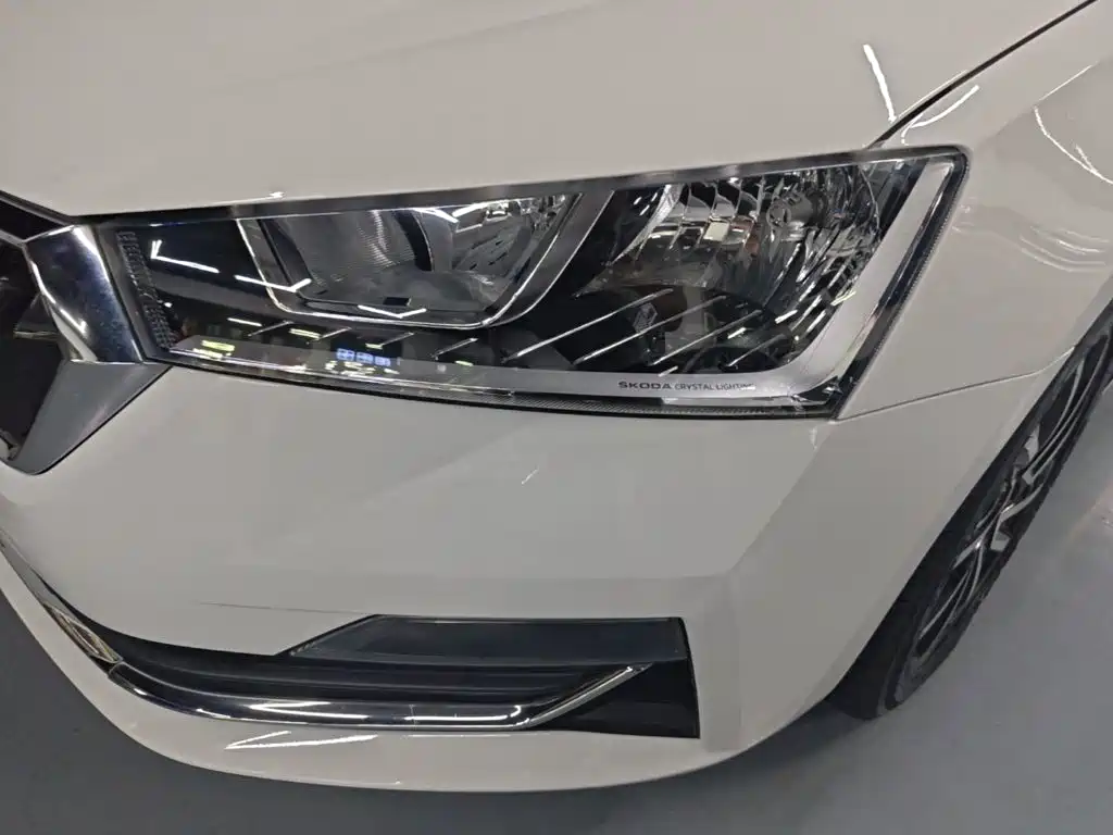 Skoda Rapid 2020 — фото 24