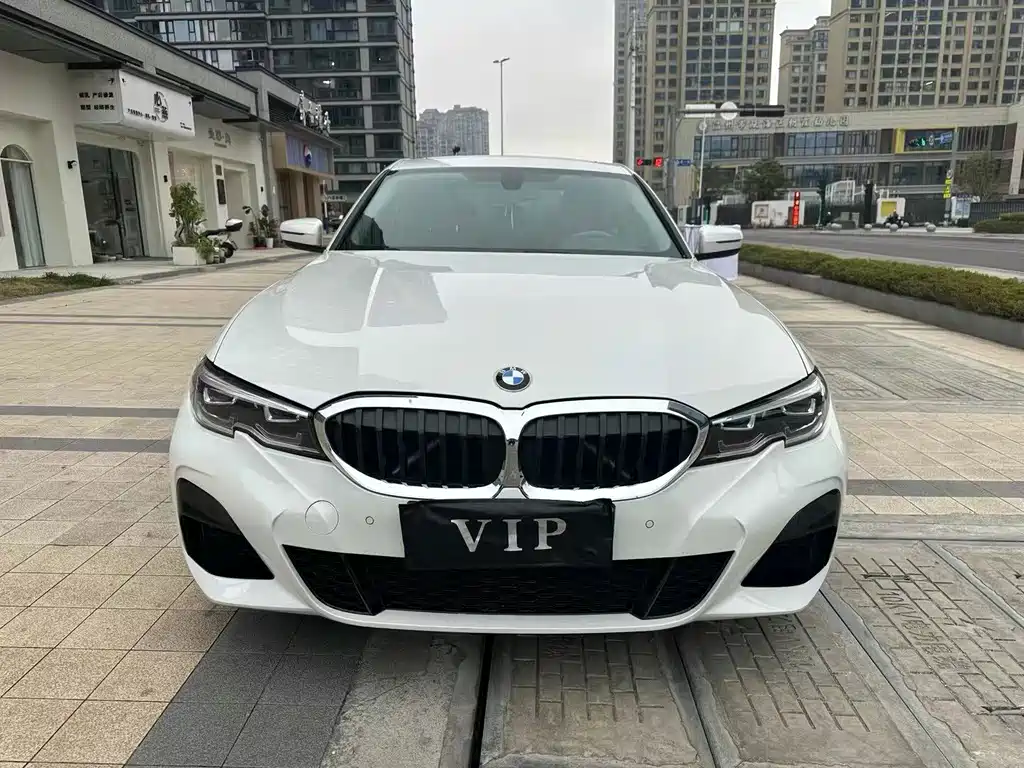BMW 3 Series 2021